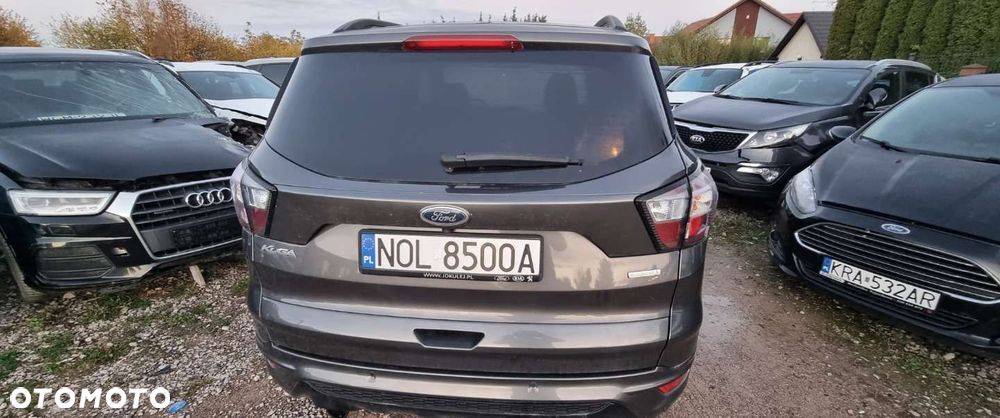 Ford Kuga - 14