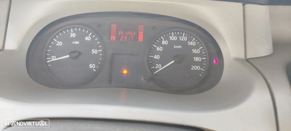 Nissan Primastar - 8