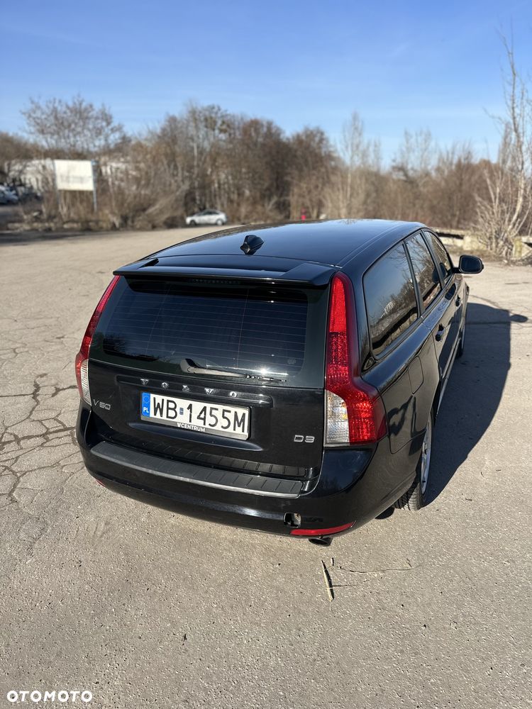 Volvo V50 D3 Kinetic - 3