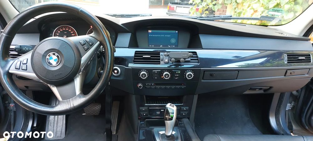 BMW Seria 5 - 16