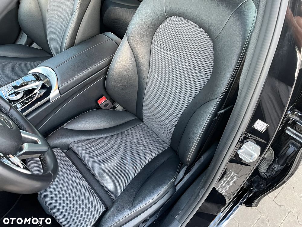 Mercedes-Benz Klasa C 300 de 9G-TRONIC Avantgarde - 18
