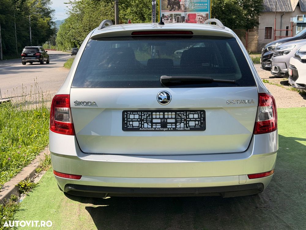 Skoda Octavia - 4