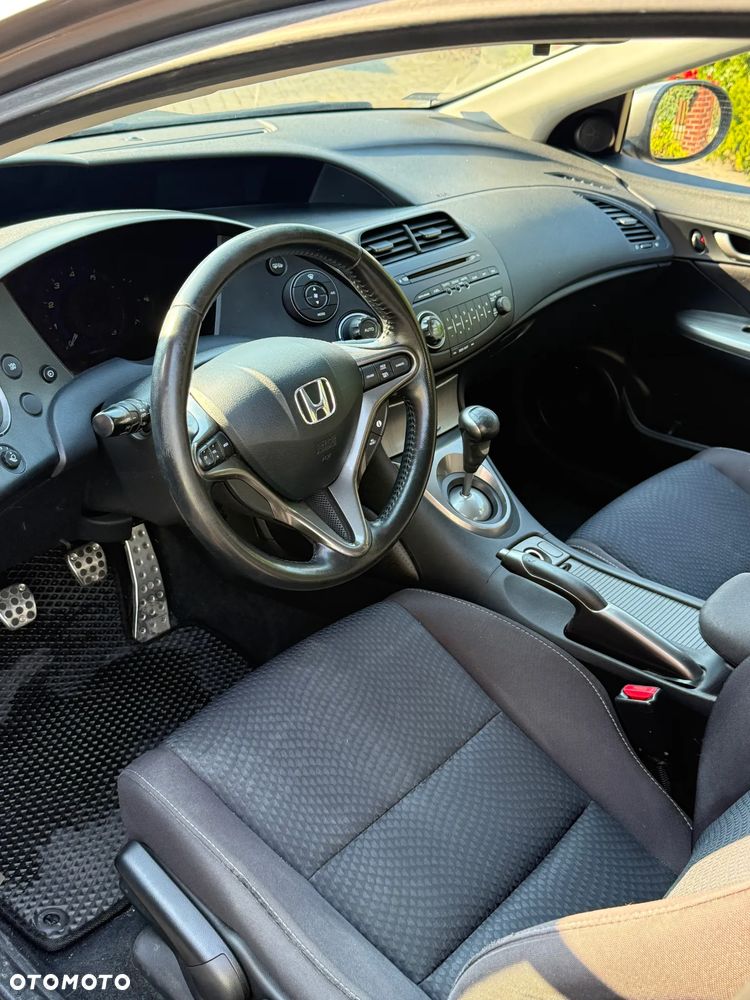 Honda Civic 1.8i-VTEC Sport - 6