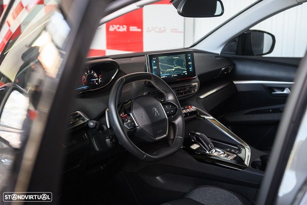 Peugeot 3008 PureTech 130 Stop & Start GPF EAT8 Active Business-Pack - 25