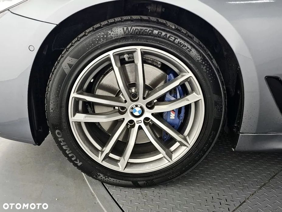 BMW Seria 5 530i xDrive M Sport Edition - 6