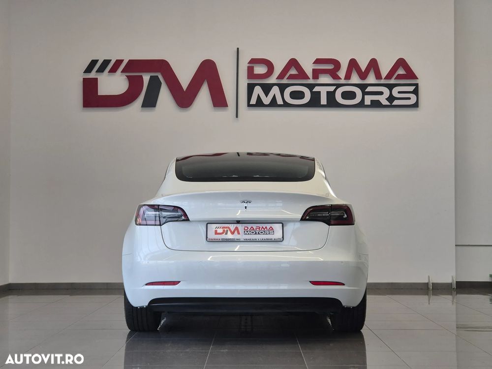 Tesla Model 3 Standard Reichweite Plus Hinterradantrieb - 16