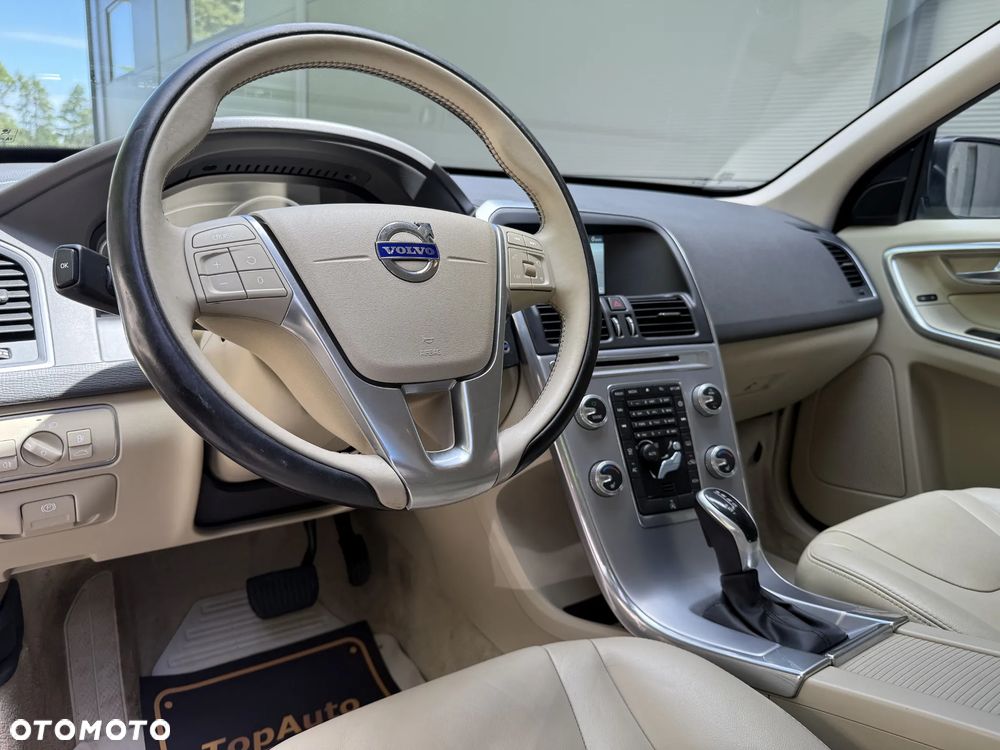 Volvo XC 60 D4 Drive-E Summum - 18