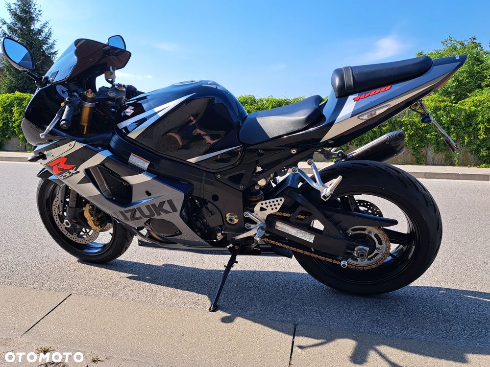Suzuki GSX-R - 6