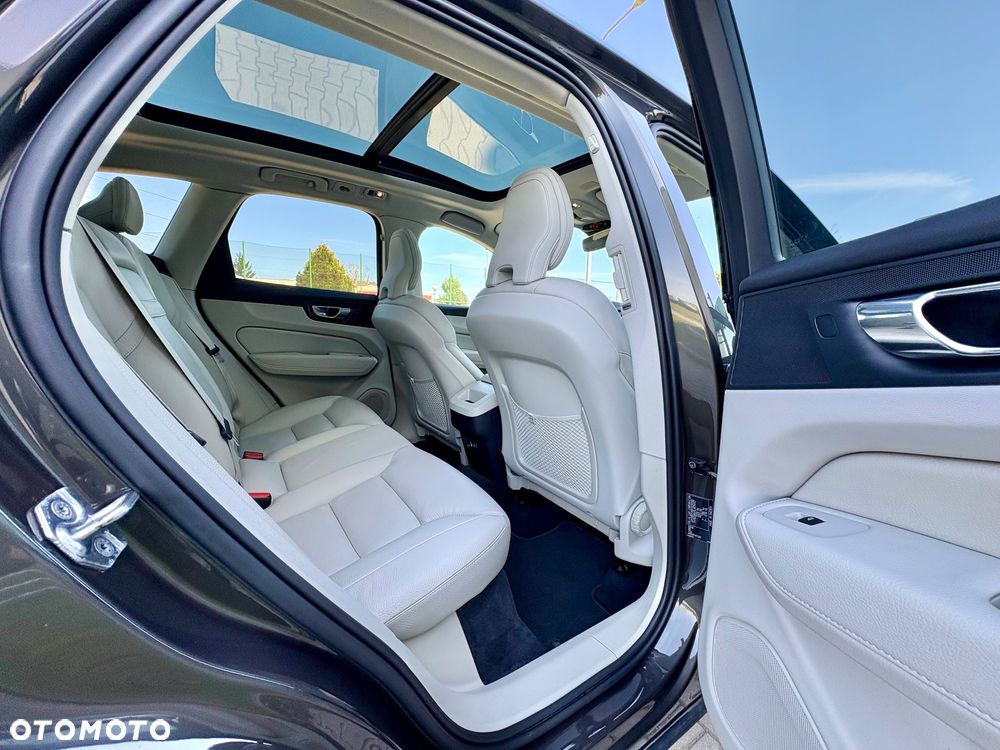 Volvo XC 60 D3 Summum - 25