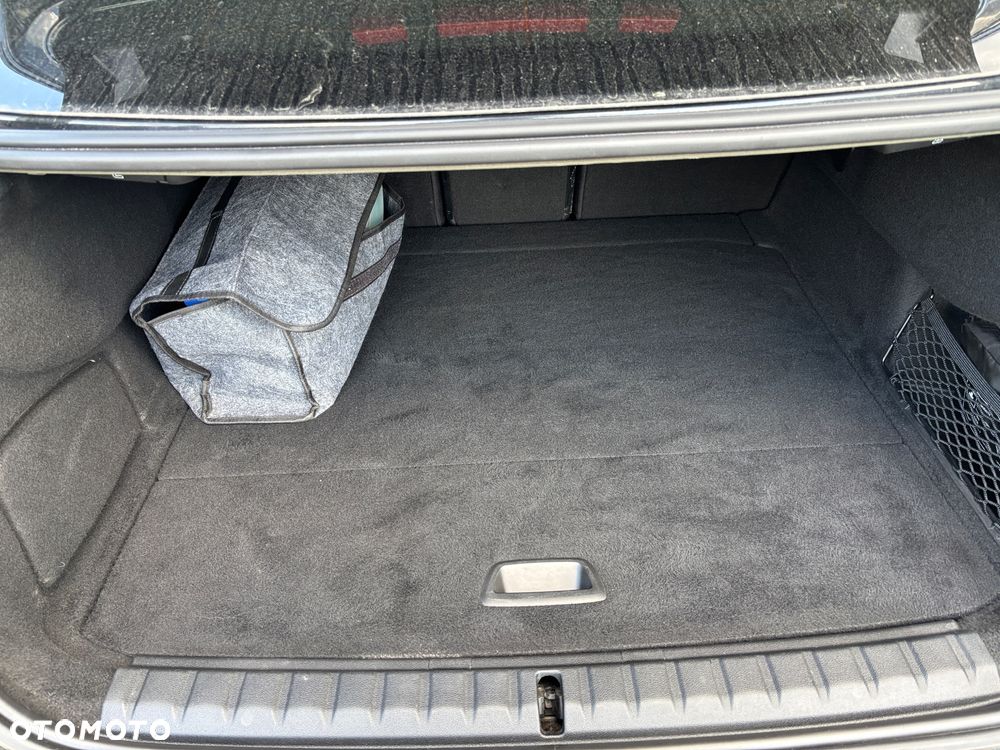 BMW Seria 2 218i - 9