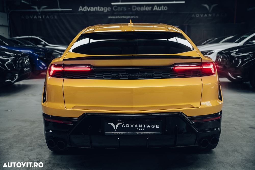 Lamborghini URUS - 4