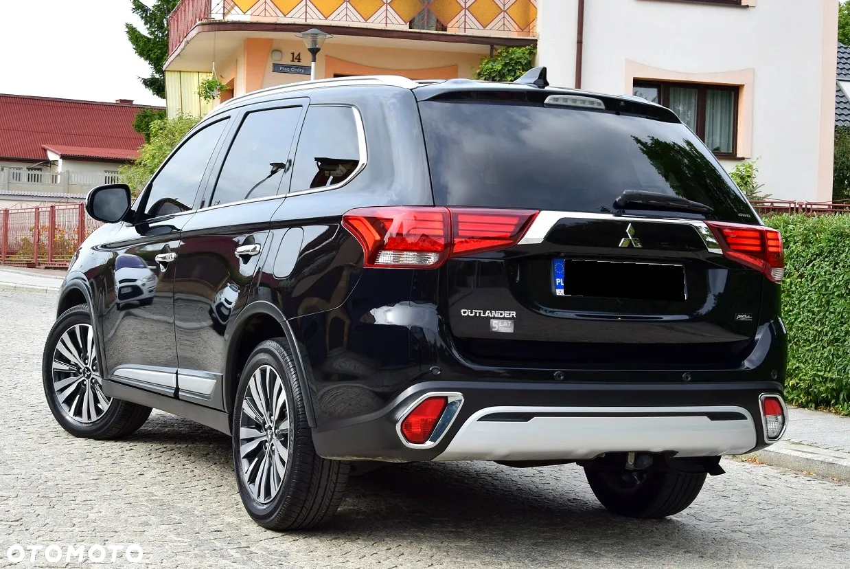 Mitsubishi Outlander 2.0 Intense + SDA 4WD CVT - 23