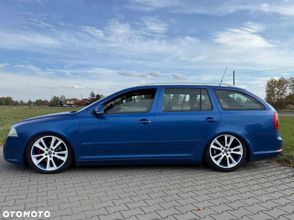 Skoda Octavia 2.0 TDI RS - 20