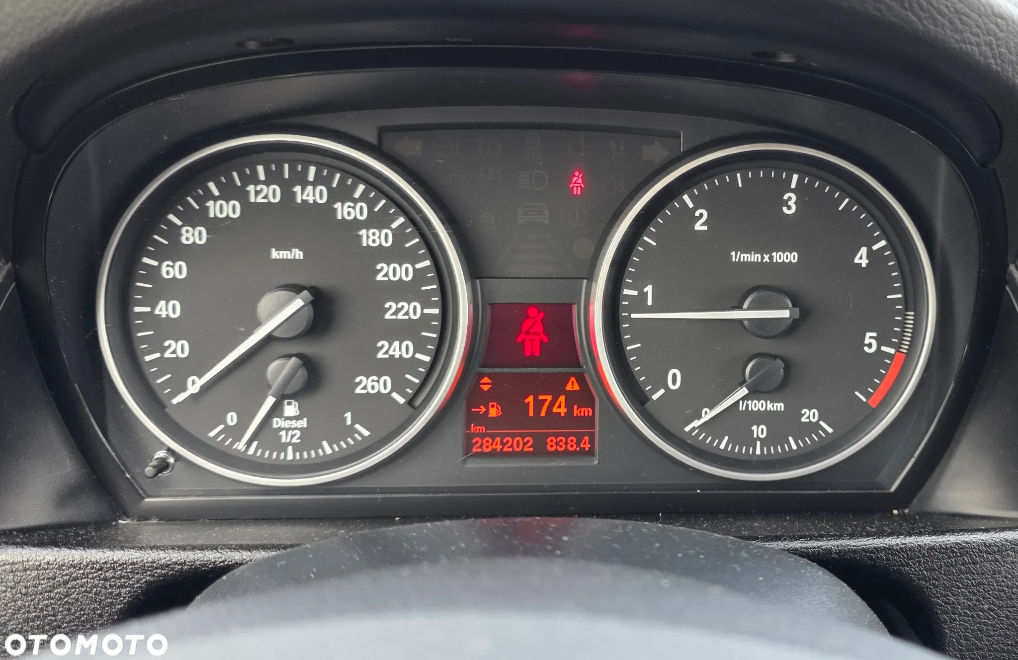 BMW X1 xDrive18d - 17