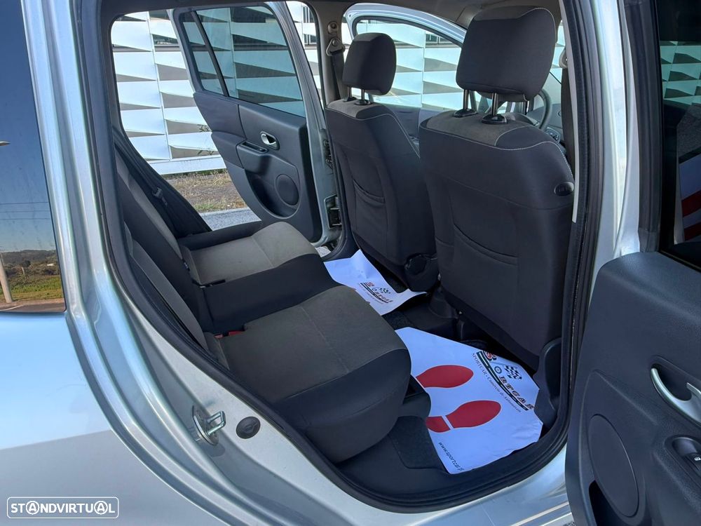 Renault Modus - 9