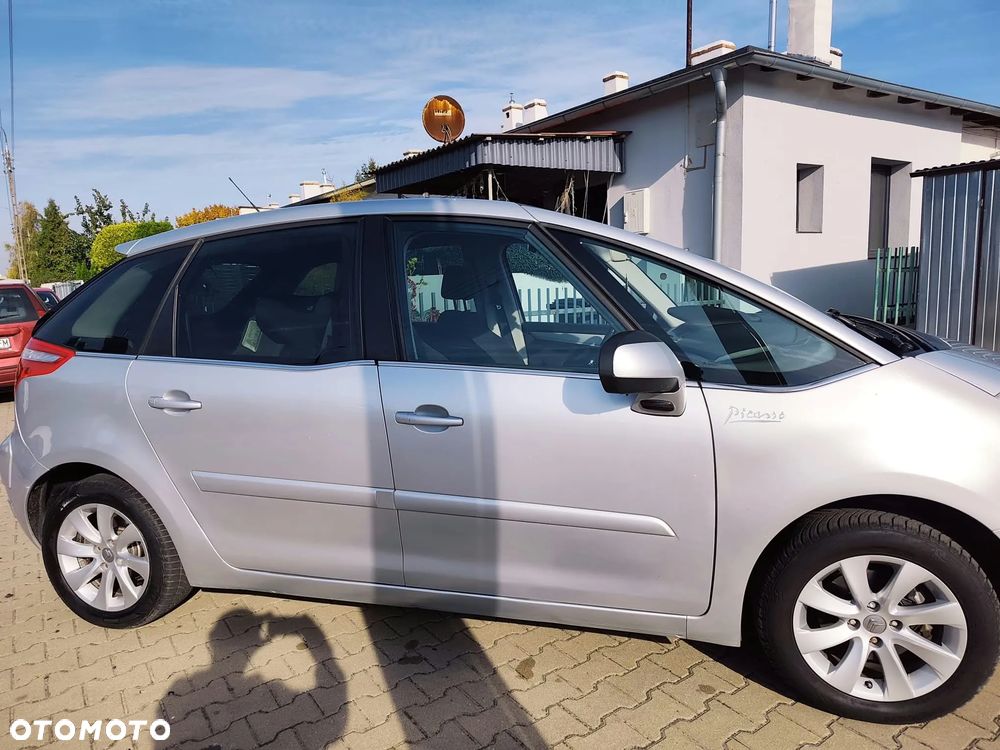 Citroen C4 Picasso 2009 photo 3