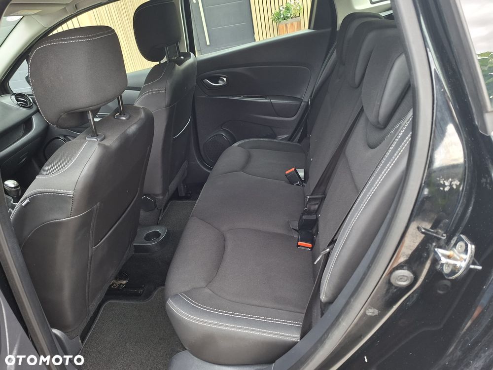 Renault Clio - 11