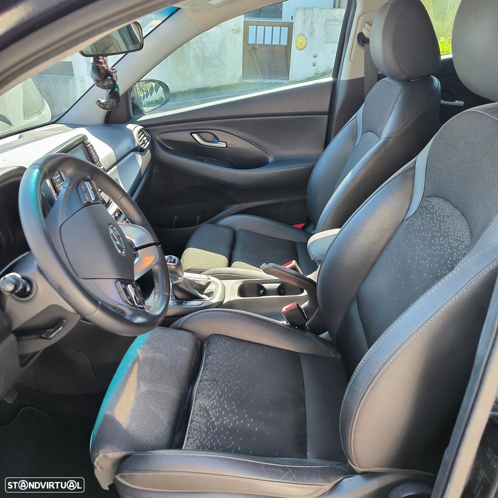 Hyundai i30 Fastback - 6