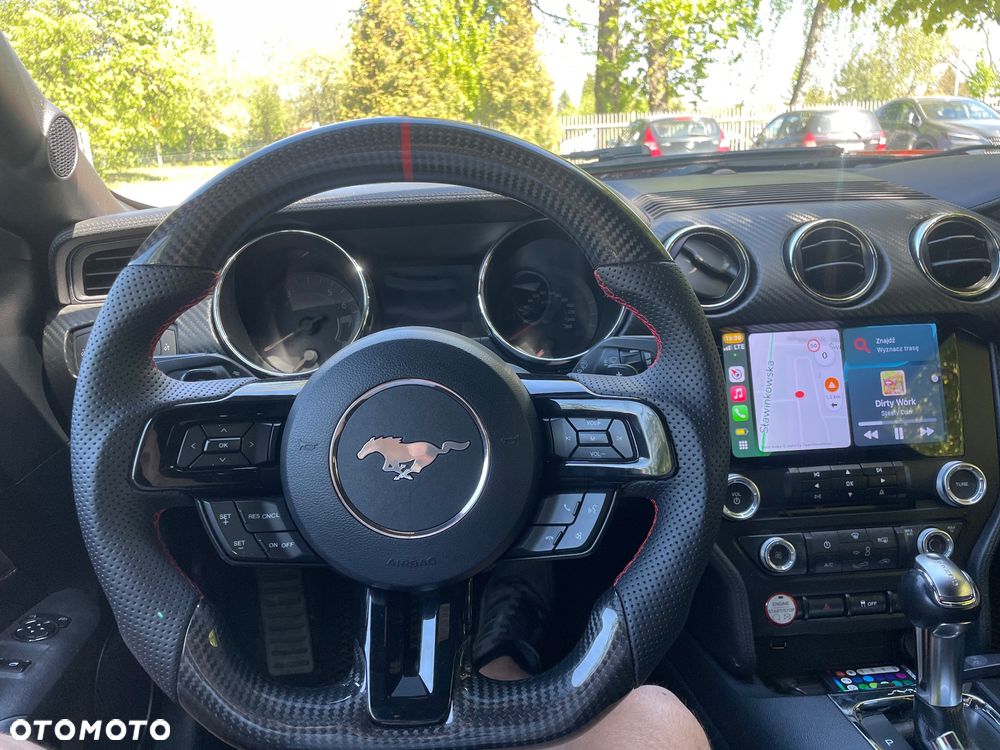 Ford Mustang - 8