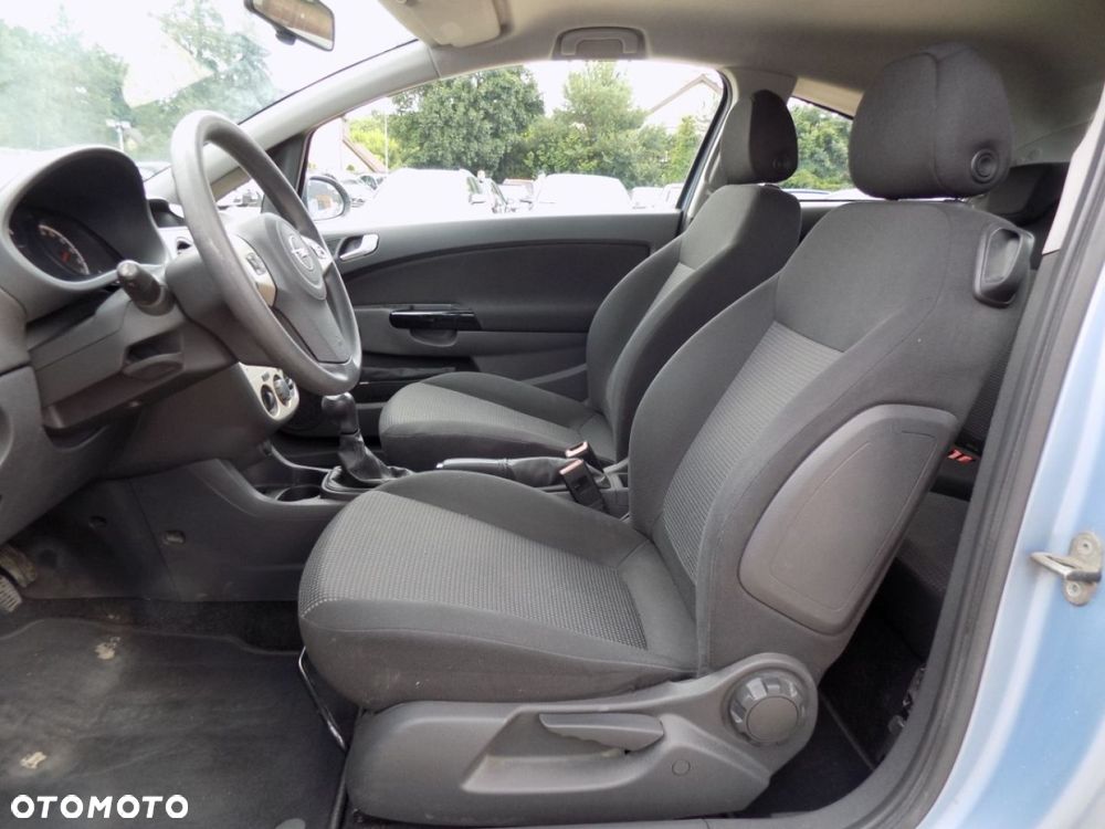 Opel Corsa - 7