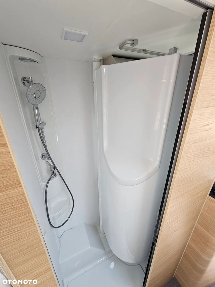 Adria Matrix Axess 600SL - 12