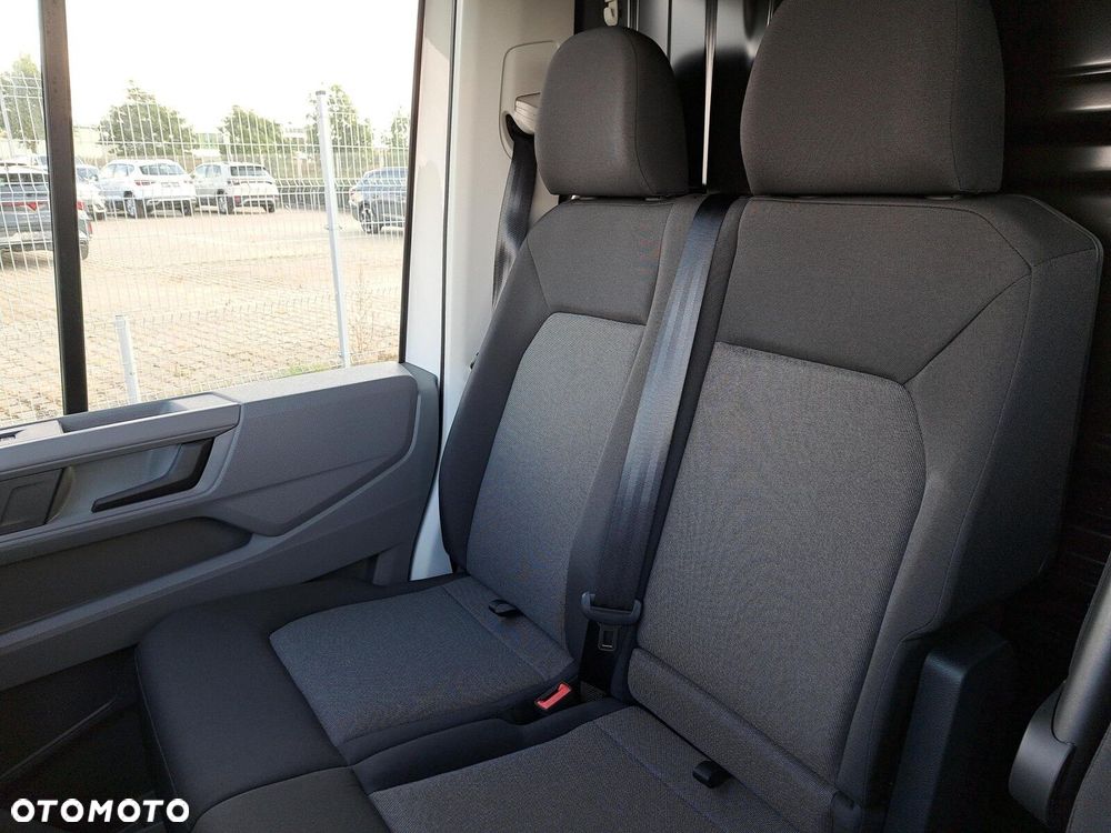 Volkswagen Crafter 35 Furgon, 2,0 TDI SCR 177KM,  6-bieg man., r.o: 4490 mm - 16