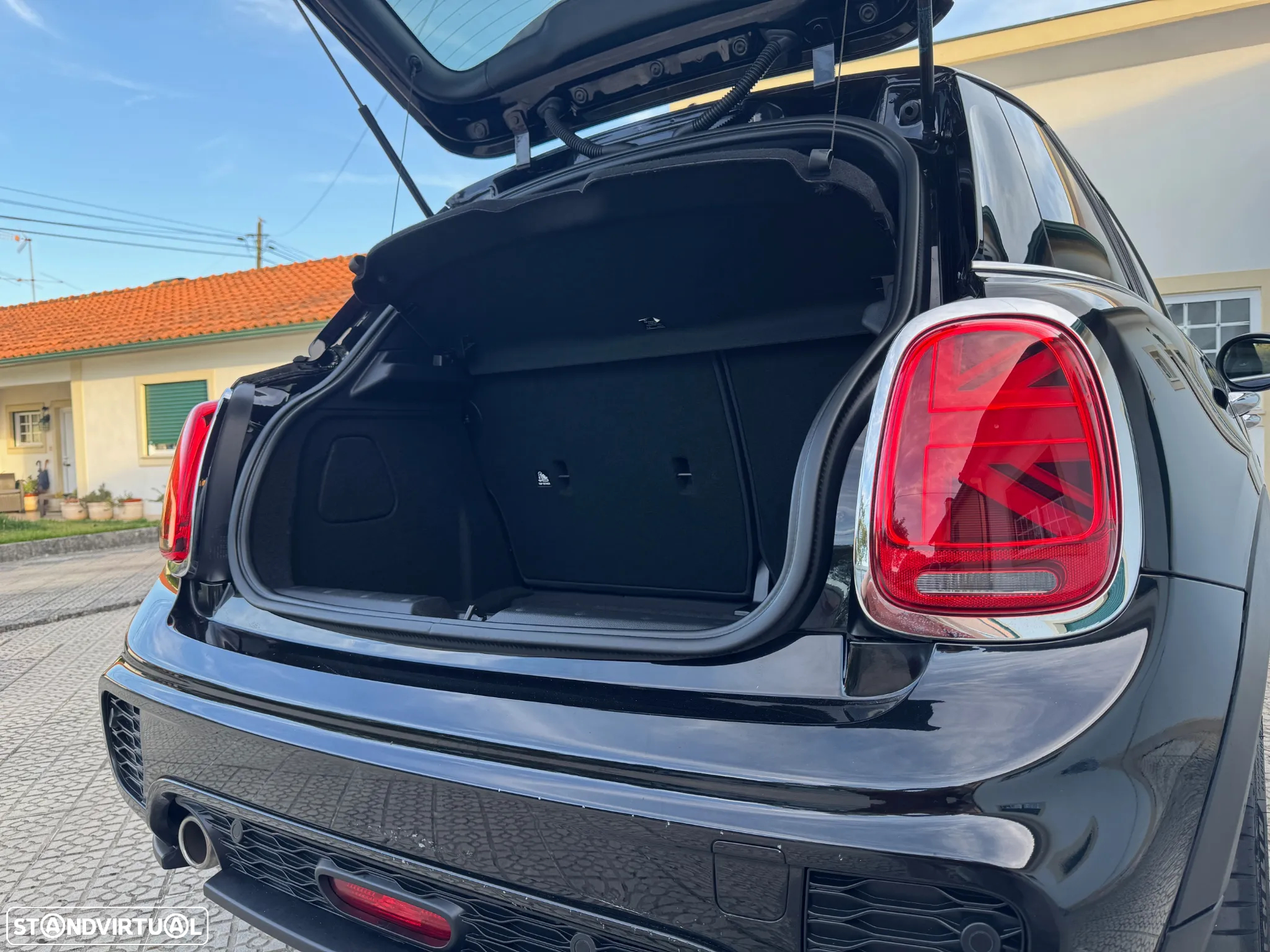 MINI 5 Portas One D - 36