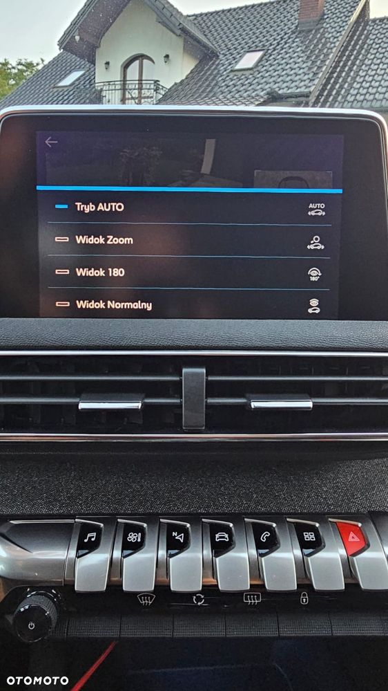 Peugeot 3008 1.6 BlueHDi Allure S&S EAT6 - 34