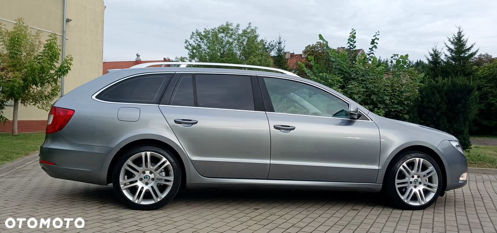 Skoda Superb 2.0 TDI DSG Ambition - 21