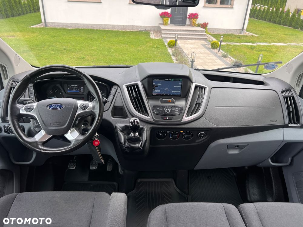 Ford Transit - 18