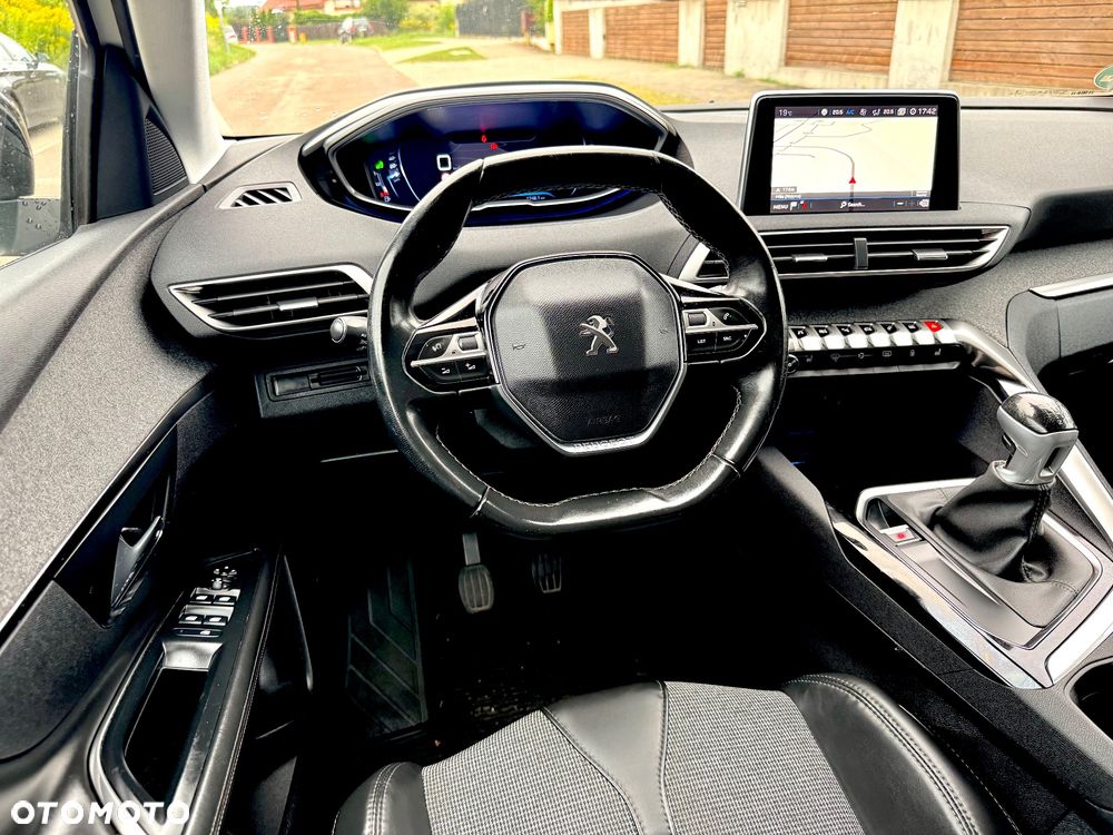 Peugeot 3008 2.0 HDi Active - 8