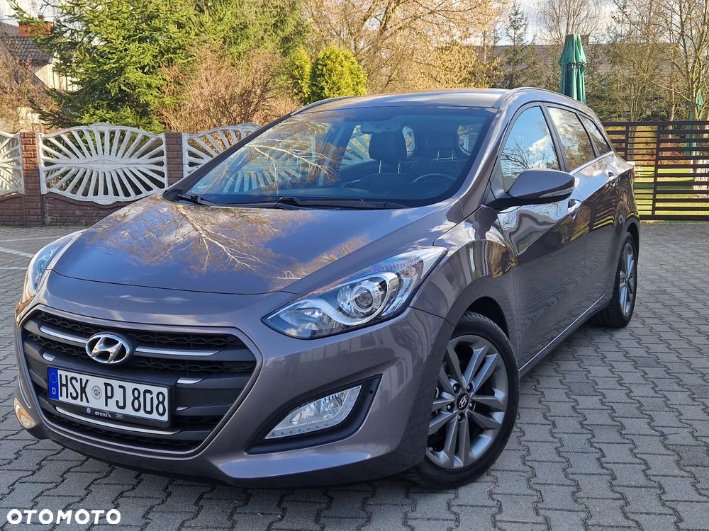 Hyundai i30 blue 1.6 GDI YES Gold - 5