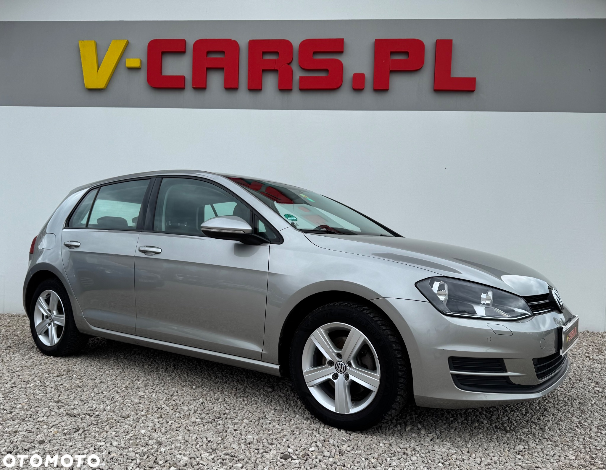 Volkswagen Golf 2.0 BlueTDI Highline - 17