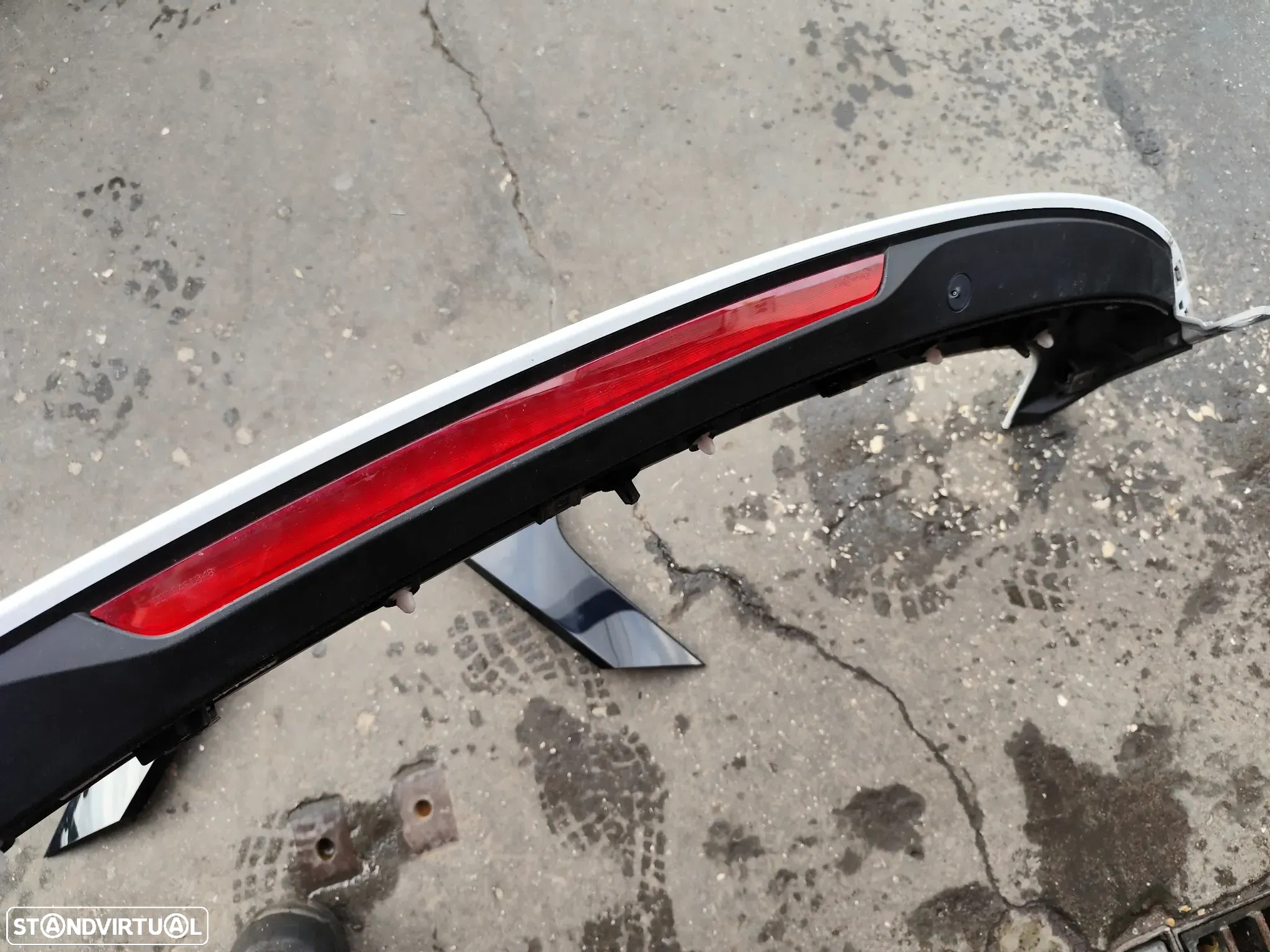 RENAULT CLIO 5 V AILERON SPOILER TRAS - SP009 - 5