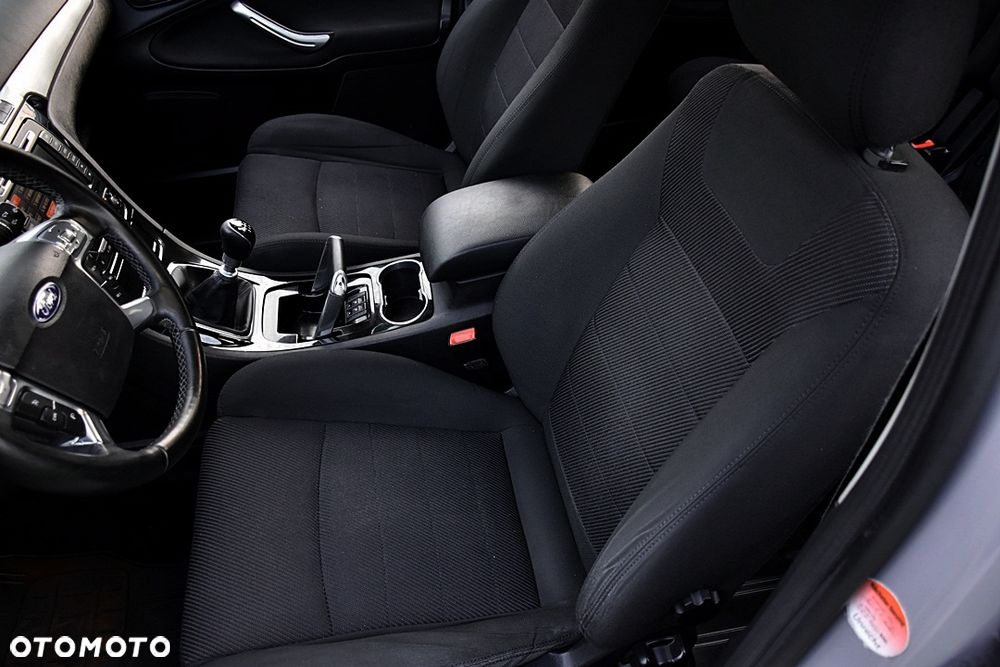 Ford S-Max 2.0 TDCi DPF Business Edition - 34