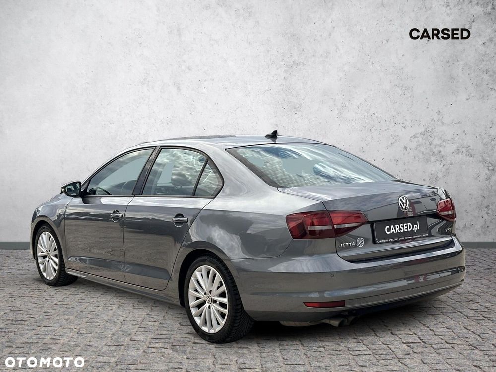 Volkswagen Jetta 1.4 TSI BMT Comfortline DSG - 4