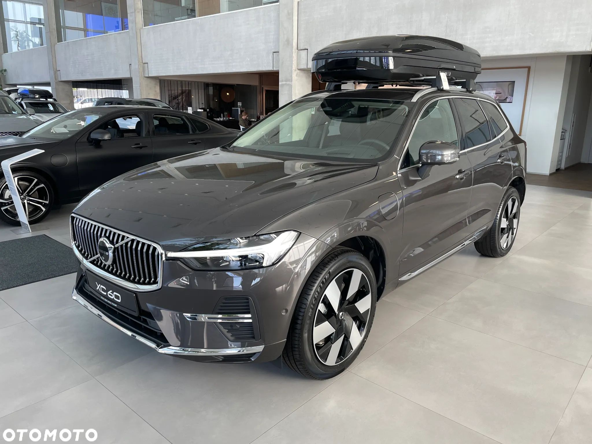 Volvo XC 60 ver-t8-plug--in-hybrid-awd-ultra-bright - 1