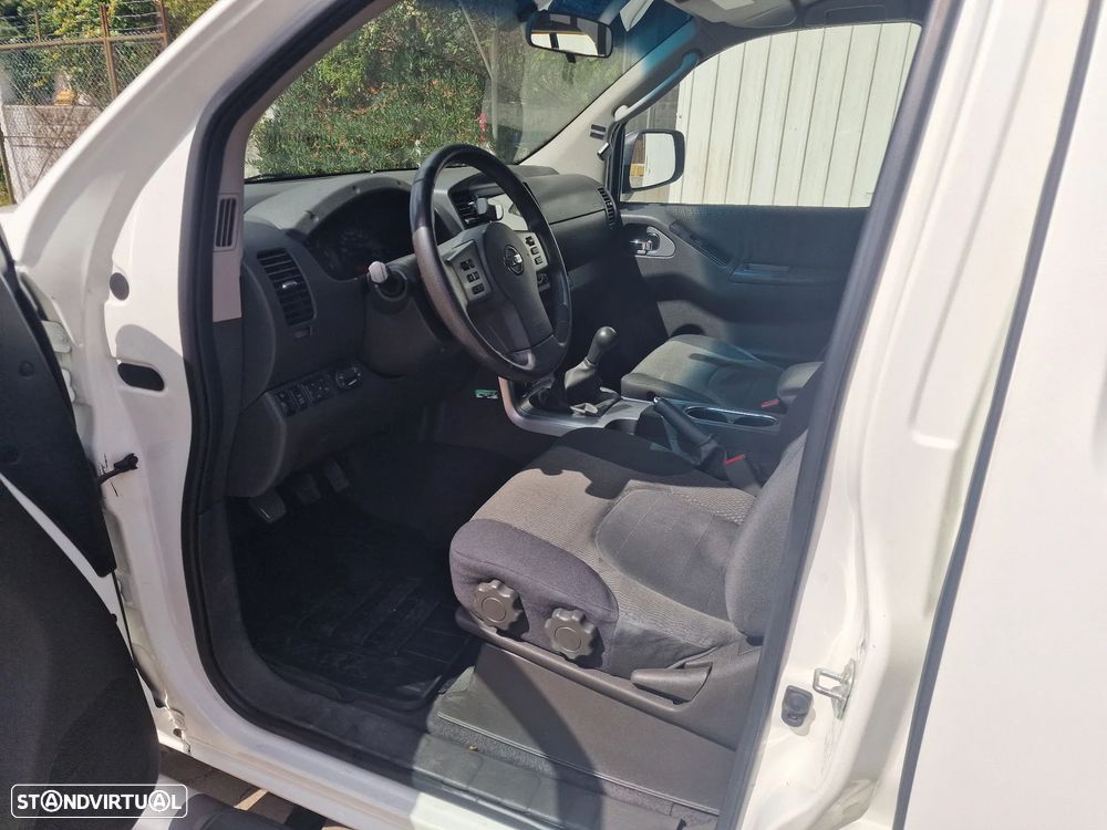 Nissan Navara SE - 9