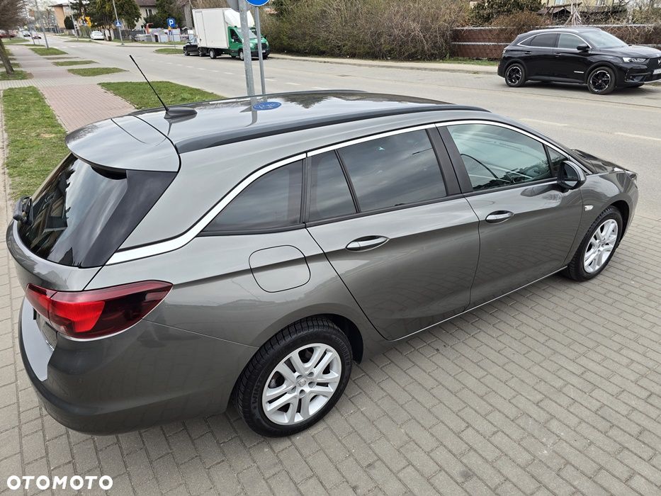 Opel Astra - 19