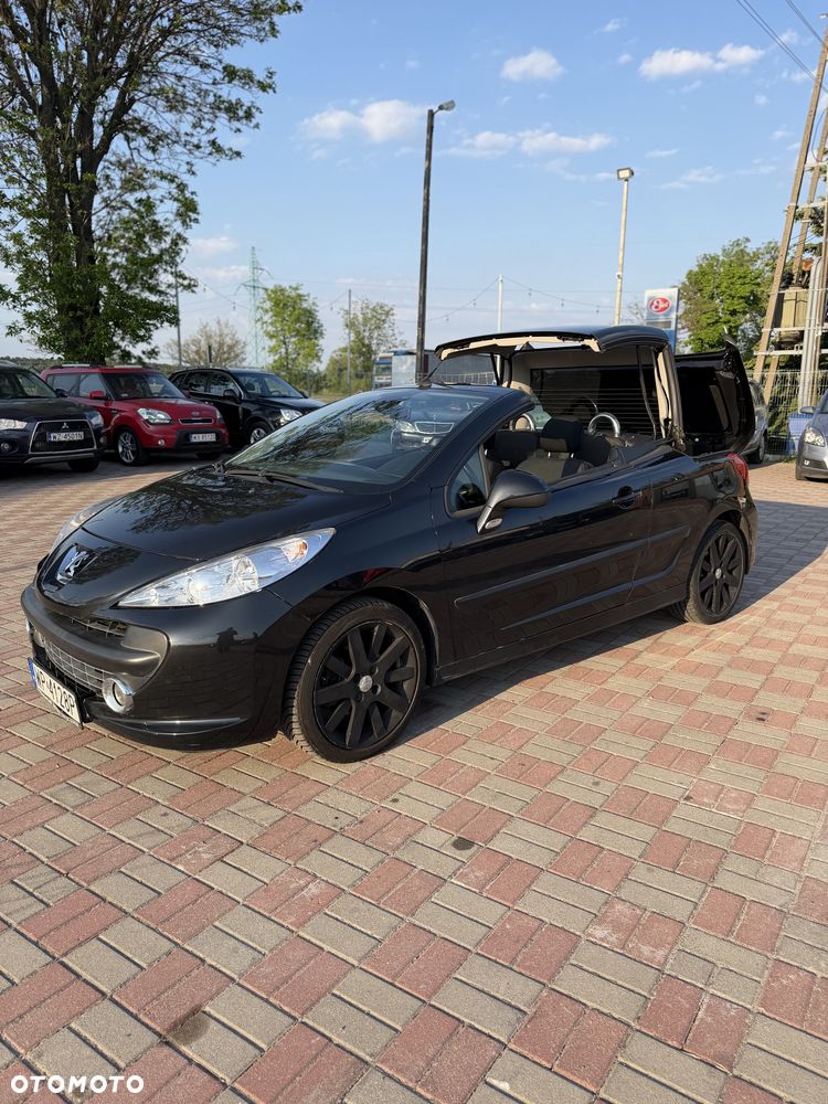 Peugeot 207 CC - 8
