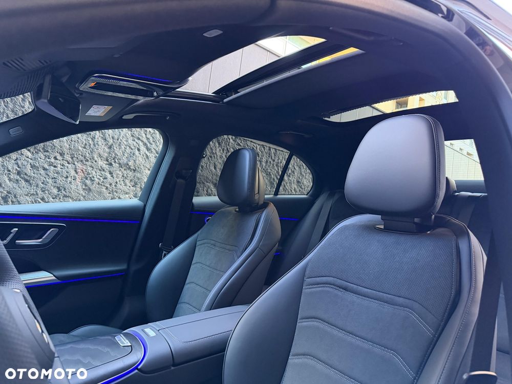 Mercedes-Benz Klasa E 220 d 4-Matic AMG - 4