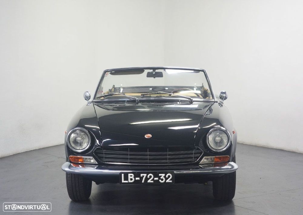 Fiat 124 Spider - 4