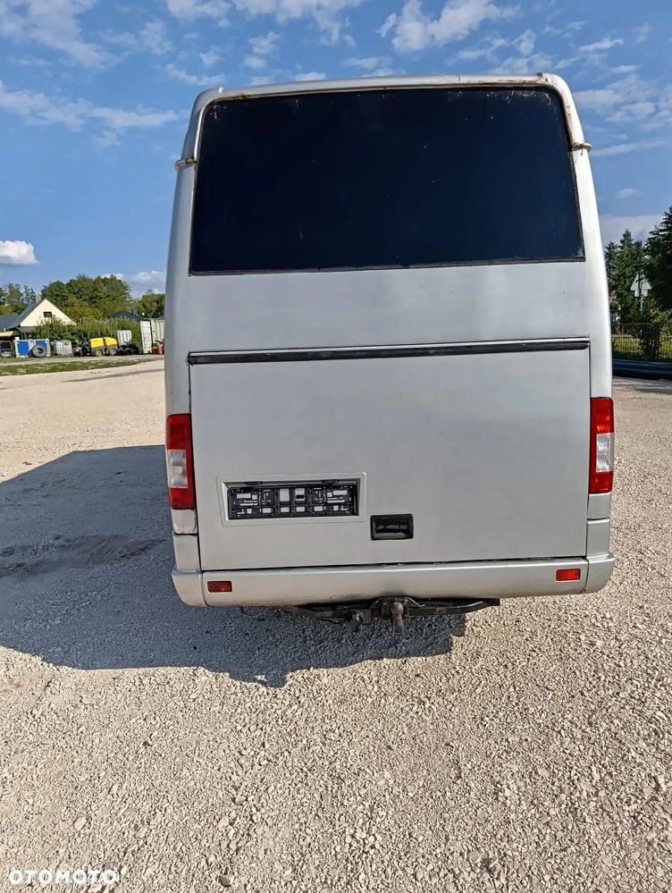 Mercedes-Benz Sprinter - 3