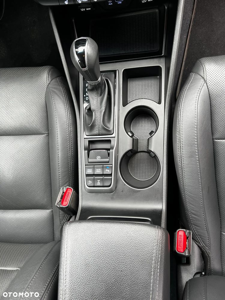 Hyundai Tucson - 24