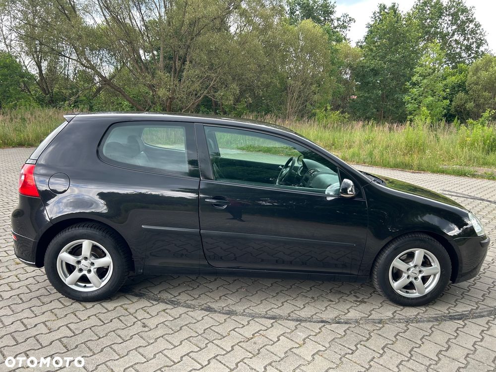 Volkswagen Golf 1.9 TDI Comfortline - 4