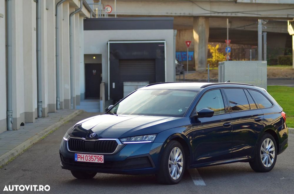 Skoda Octavia Combi 2.0 TDI DSG Selection - 27