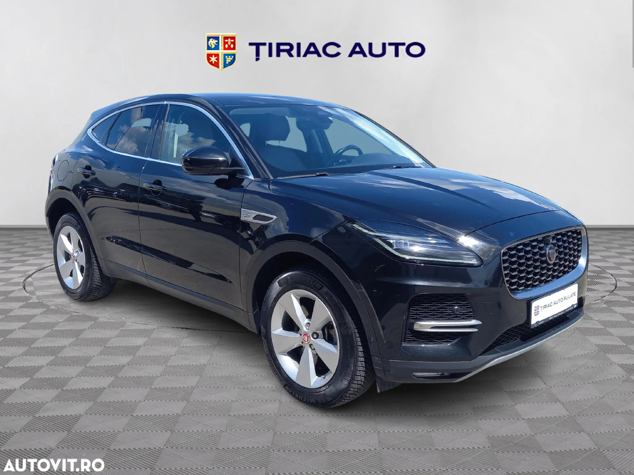 Jaguar E-Pace - 7