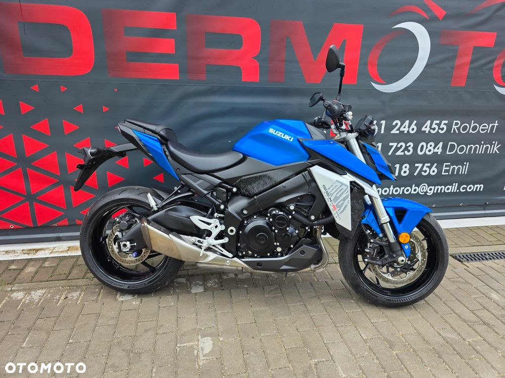 Suzuki GSX - 2