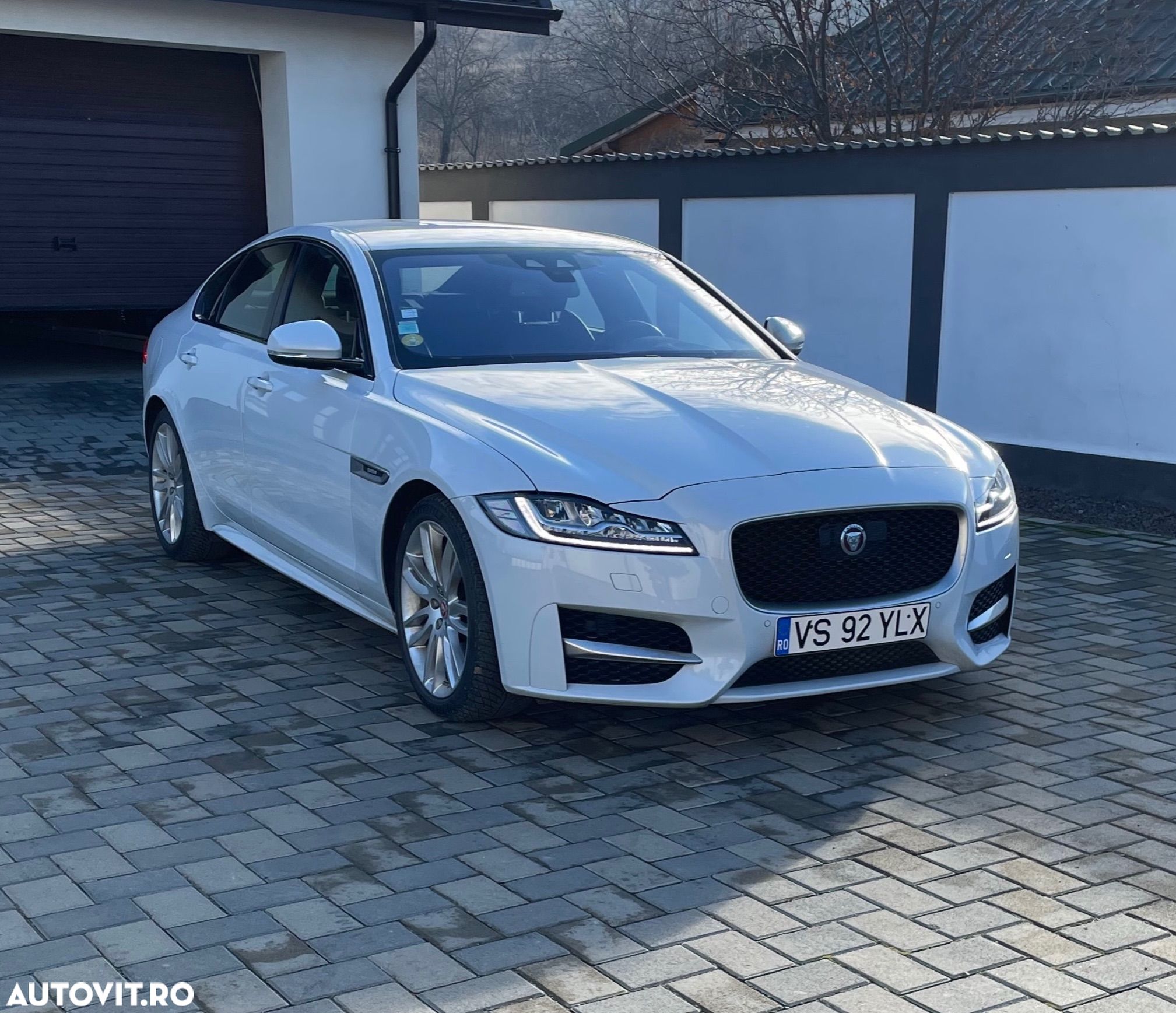 Jaguar XF 20d Aut. R-Sport - 1