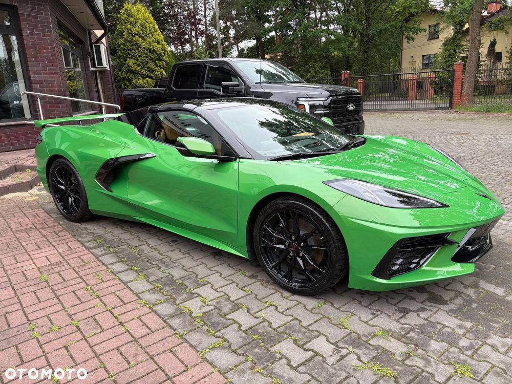 Chevrolet Corvette - 10